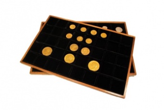 Standart wood tray – black velvet model – 24 squares